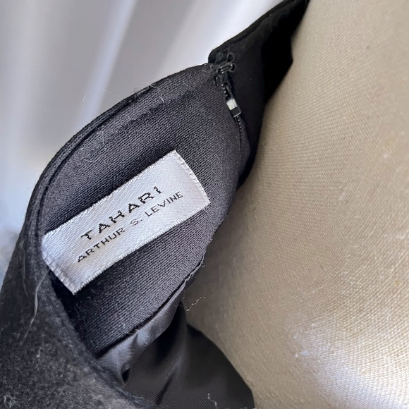 Tahari Tweed Skirt - Picture 4 of 5